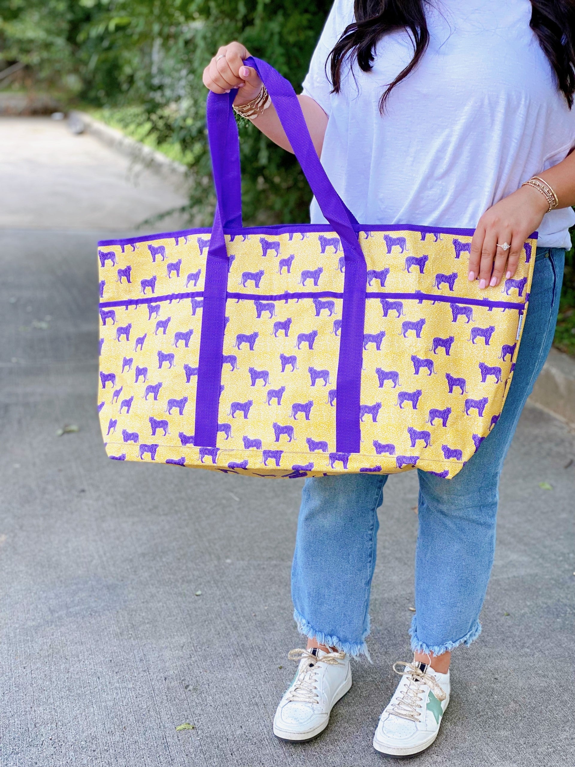 Large Open Tote Tiger Caroline & Company